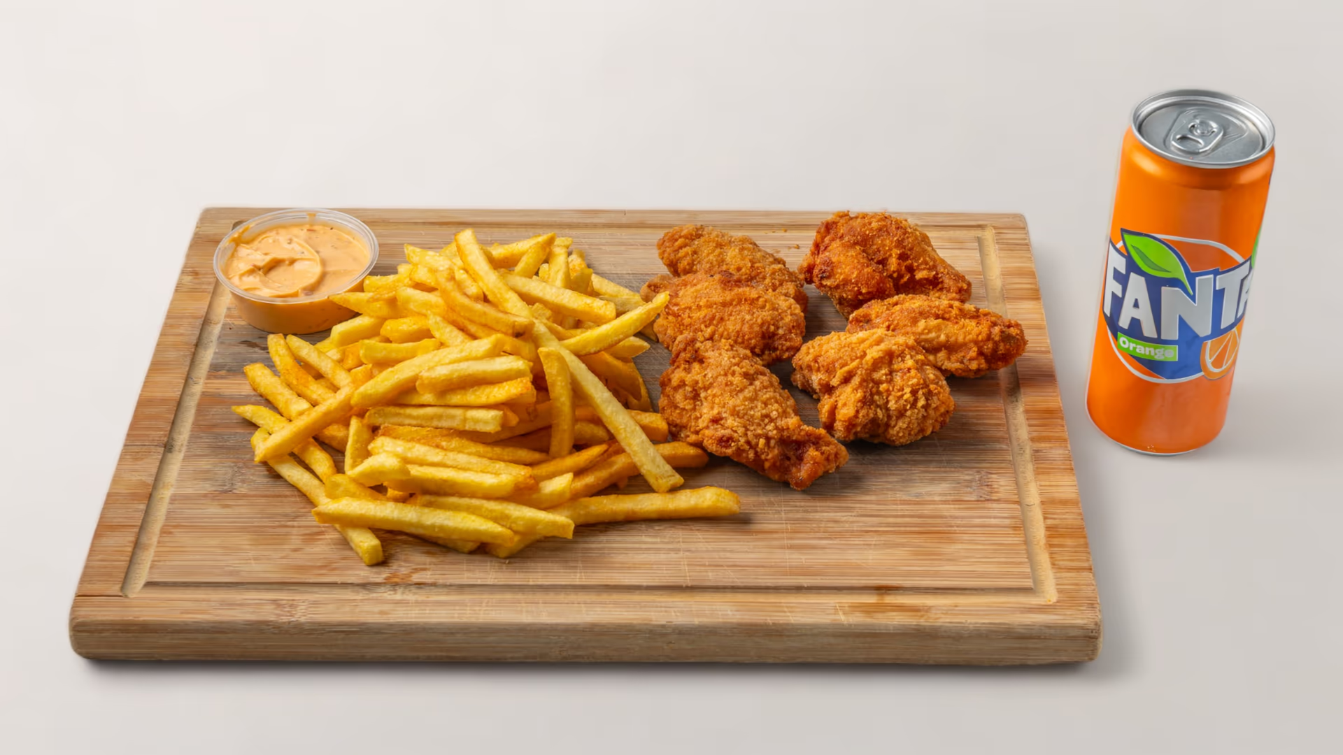 Chicken Wings & Soße